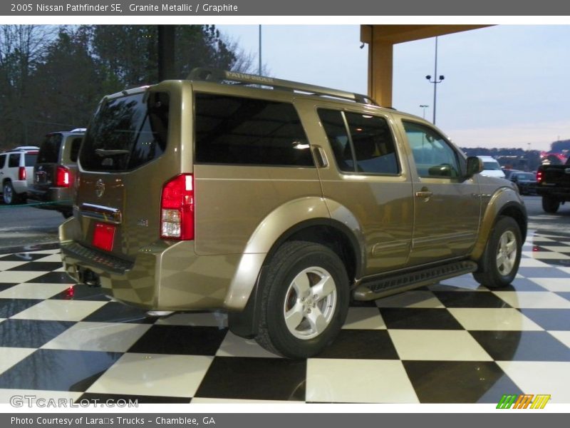 Granite Metallic / Graphite 2005 Nissan Pathfinder SE