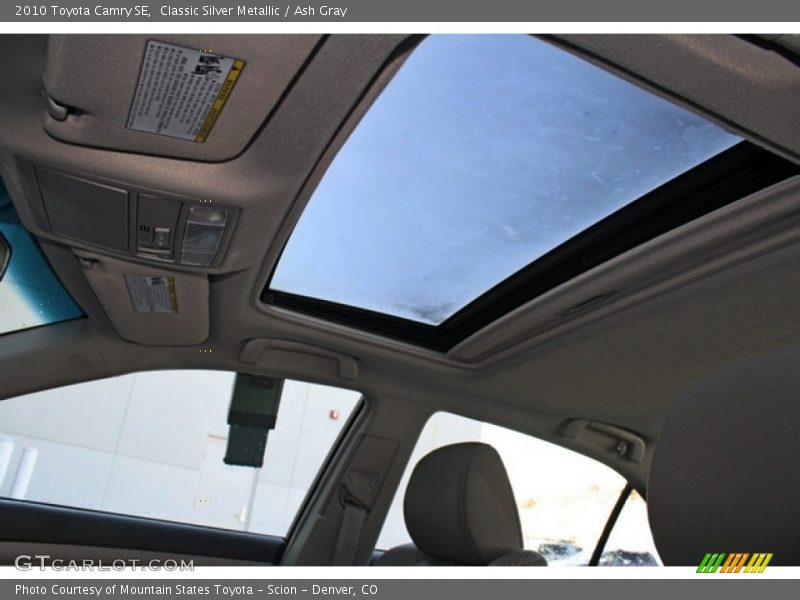 Classic Silver Metallic / Ash Gray 2010 Toyota Camry SE