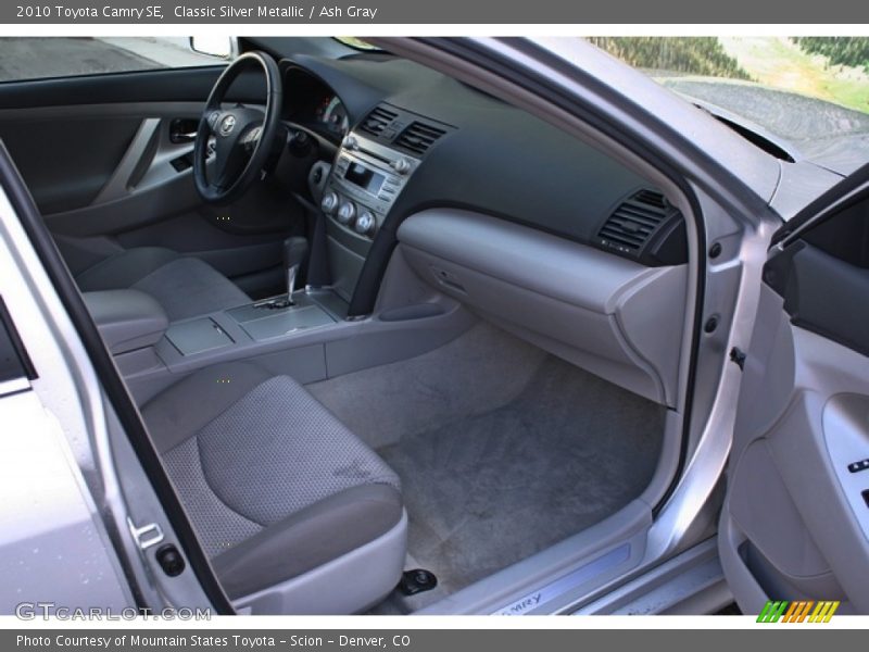 Classic Silver Metallic / Ash Gray 2010 Toyota Camry SE