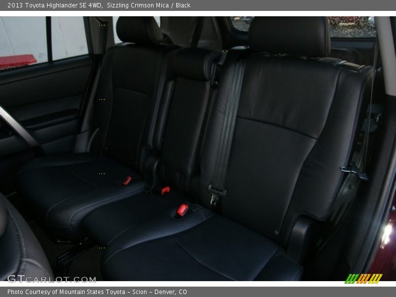 Sizzling Crimson Mica / Black 2013 Toyota Highlander SE 4WD