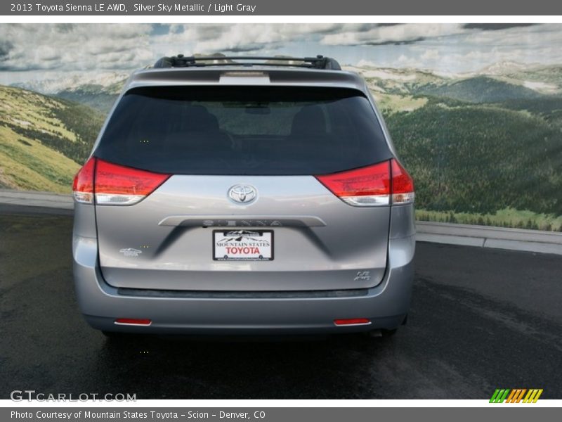 Silver Sky Metallic / Light Gray 2013 Toyota Sienna LE AWD