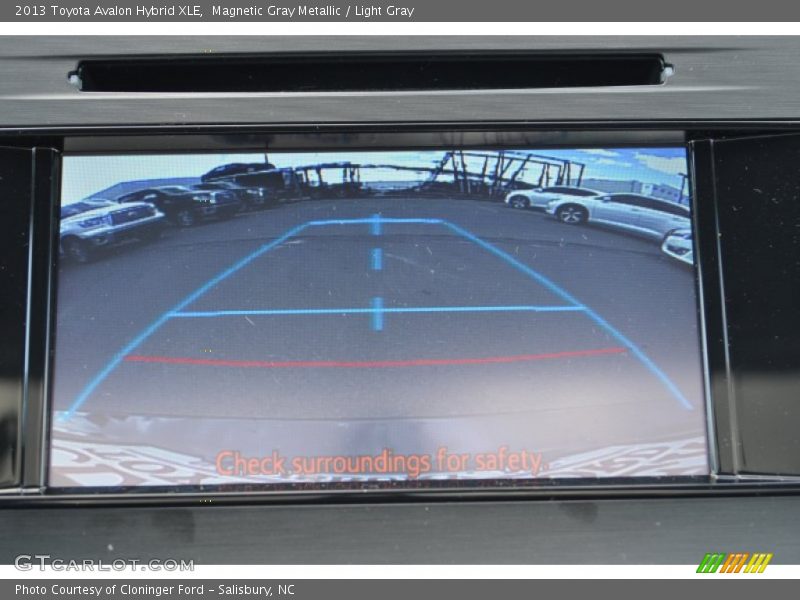 Magnetic Gray Metallic / Light Gray 2013 Toyota Avalon Hybrid XLE