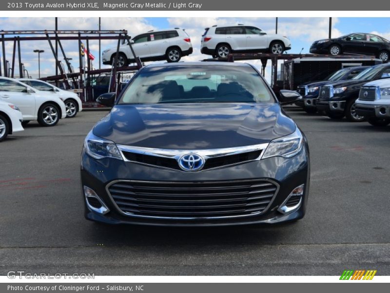 Magnetic Gray Metallic / Light Gray 2013 Toyota Avalon Hybrid XLE