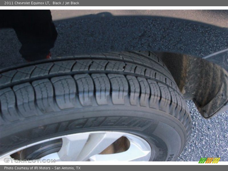 Black / Jet Black 2011 Chevrolet Equinox LT