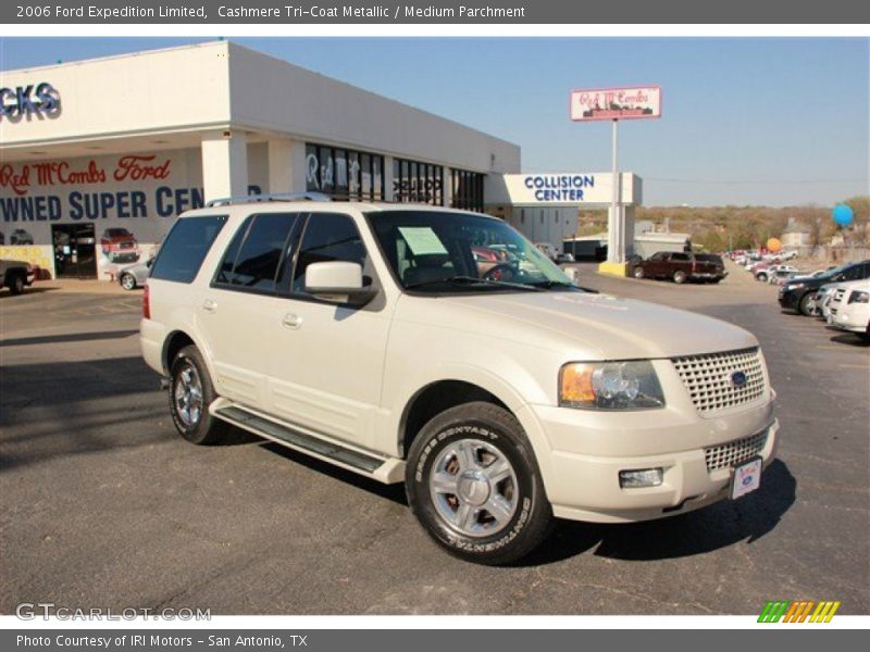 Cashmere Tri-Coat Metallic / Medium Parchment 2006 Ford Expedition Limited