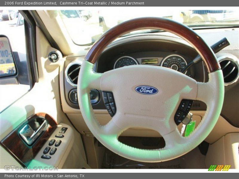 Cashmere Tri-Coat Metallic / Medium Parchment 2006 Ford Expedition Limited
