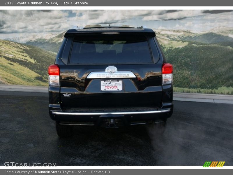 Black / Graphite 2013 Toyota 4Runner SR5 4x4