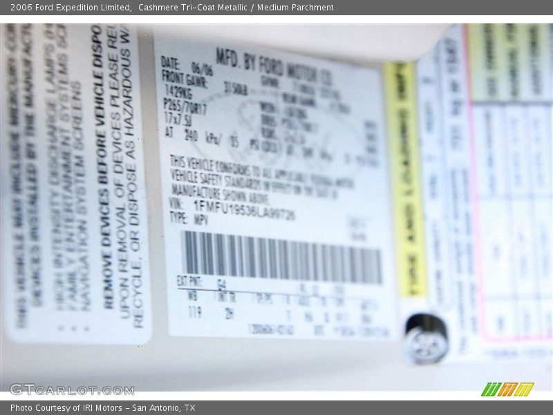 Cashmere Tri-Coat Metallic / Medium Parchment 2006 Ford Expedition Limited