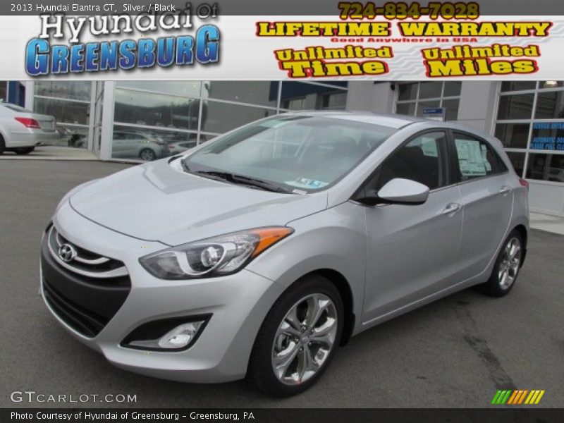 Silver / Black 2013 Hyundai Elantra GT