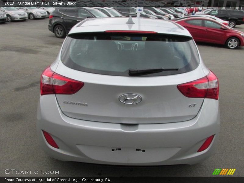 Silver / Black 2013 Hyundai Elantra GT