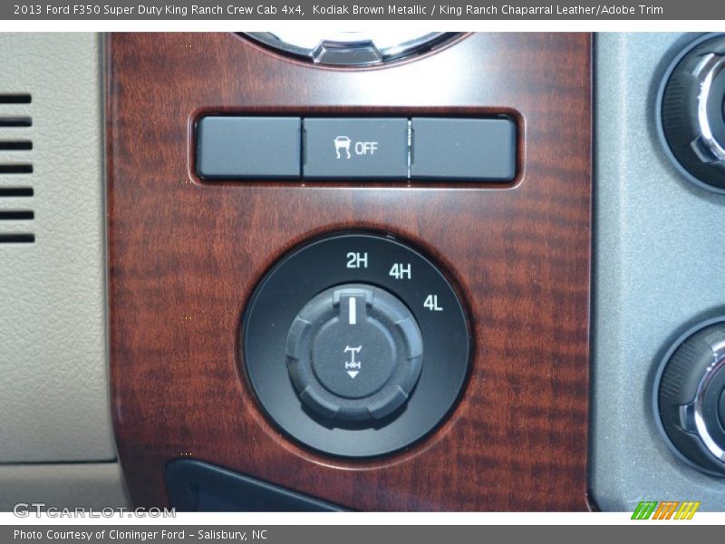 Controls of 2013 F350 Super Duty King Ranch Crew Cab 4x4