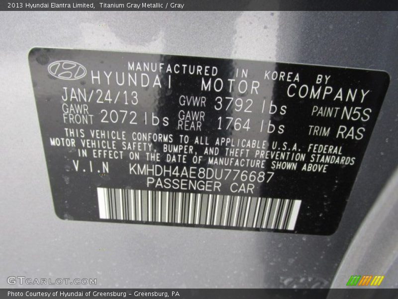 Titanium Gray Metallic / Gray 2013 Hyundai Elantra Limited