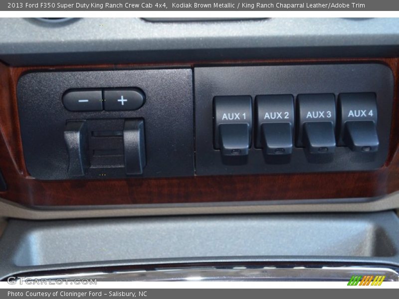 Controls of 2013 F350 Super Duty King Ranch Crew Cab 4x4