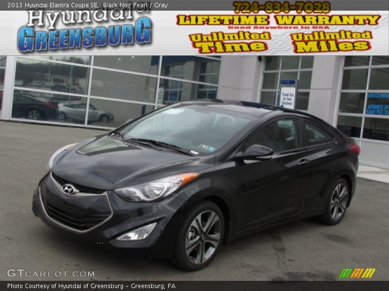 Black Noir Pearl / Gray 2013 Hyundai Elantra Coupe SE