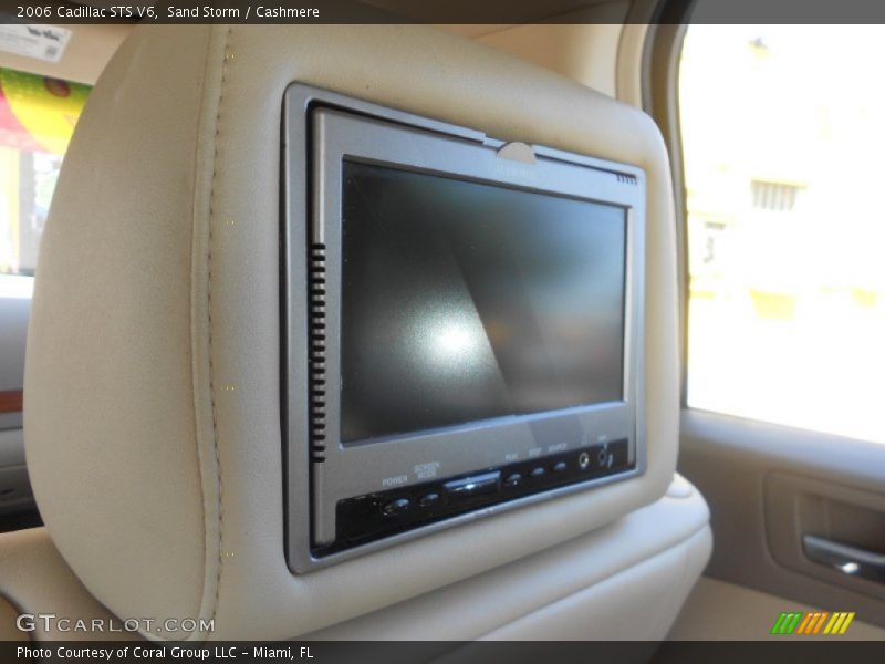 Sand Storm / Cashmere 2006 Cadillac STS V6