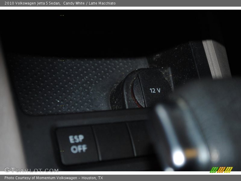 Candy White / Latte Macchiato 2010 Volkswagen Jetta S Sedan