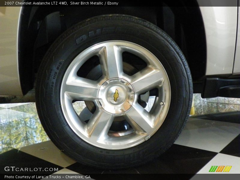 Silver Birch Metallic / Ebony 2007 Chevrolet Avalanche LTZ 4WD