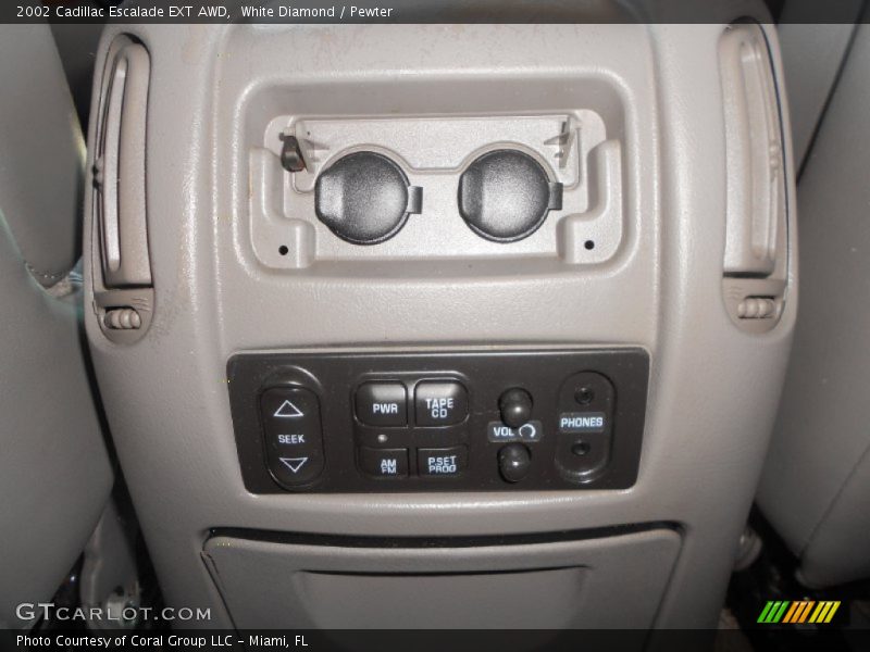 White Diamond / Pewter 2002 Cadillac Escalade EXT AWD
