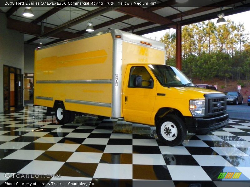 Yellow / Medium Flint 2008 Ford E Series Cutaway E350 Commercial Moving Truck