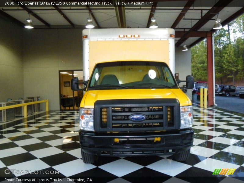 Yellow / Medium Flint 2008 Ford E Series Cutaway E350 Commercial Moving Truck