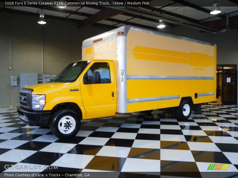  2008 E Series Cutaway E350 Commercial Moving Truck Yellow