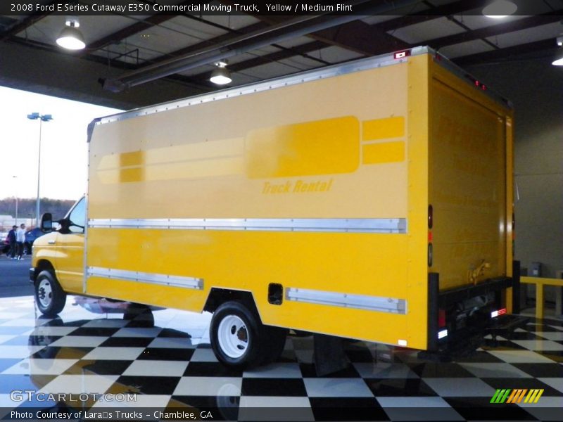 Yellow / Medium Flint 2008 Ford E Series Cutaway E350 Commercial Moving Truck