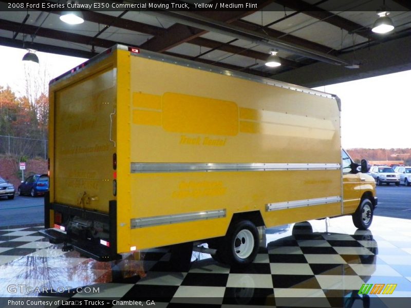 Yellow / Medium Flint 2008 Ford E Series Cutaway E350 Commercial Moving Truck