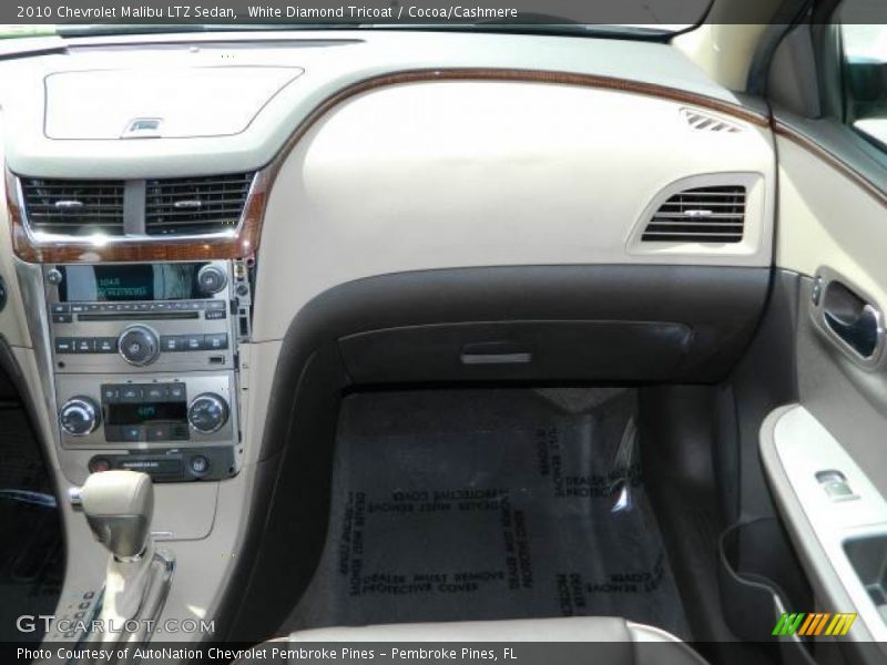 White Diamond Tricoat / Cocoa/Cashmere 2010 Chevrolet Malibu LTZ Sedan