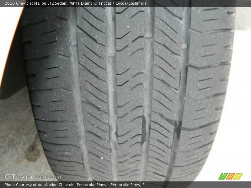 White Diamond Tricoat / Cocoa/Cashmere 2010 Chevrolet Malibu LTZ Sedan