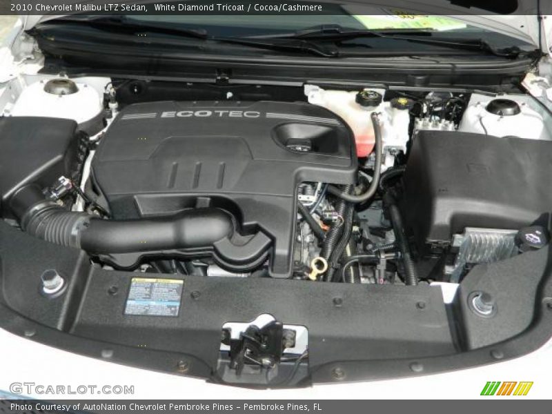White Diamond Tricoat / Cocoa/Cashmere 2010 Chevrolet Malibu LTZ Sedan