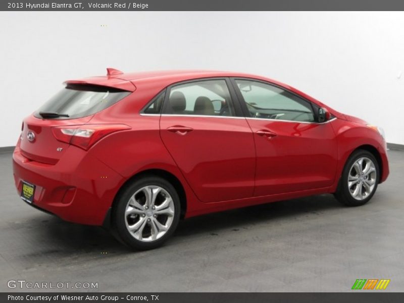  2013 Elantra GT Volcanic Red