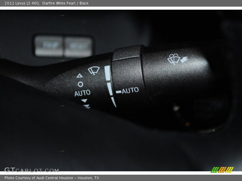 Starfire White Pearl / Black 2011 Lexus LS 460