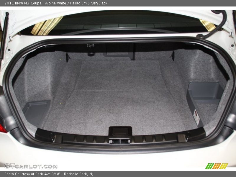  2011 M3 Coupe Trunk