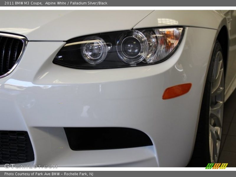 Alpine White / Palladium Silver/Black 2011 BMW M3 Coupe