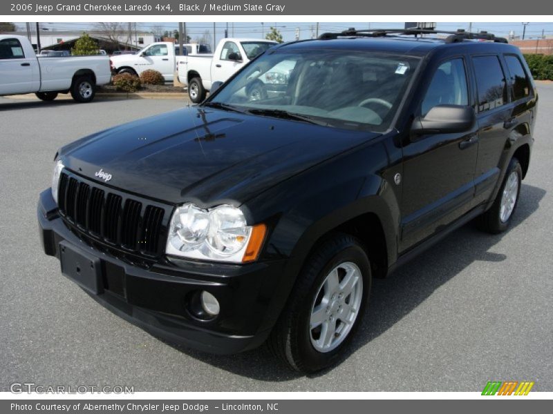 Black / Medium Slate Gray 2006 Jeep Grand Cherokee Laredo 4x4