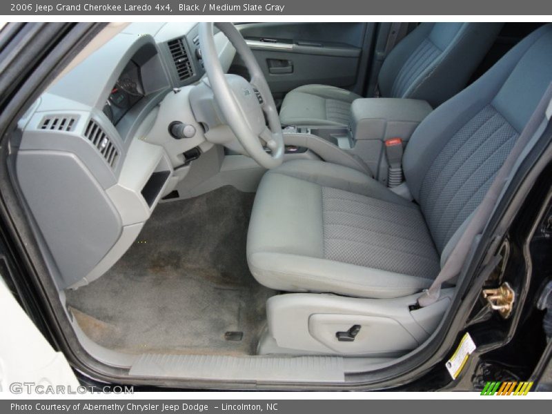 Black / Medium Slate Gray 2006 Jeep Grand Cherokee Laredo 4x4