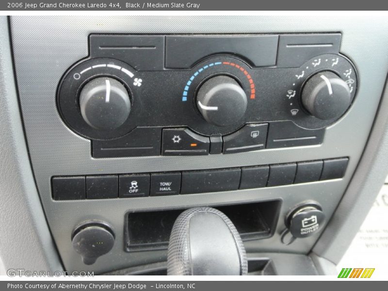 Black / Medium Slate Gray 2006 Jeep Grand Cherokee Laredo 4x4