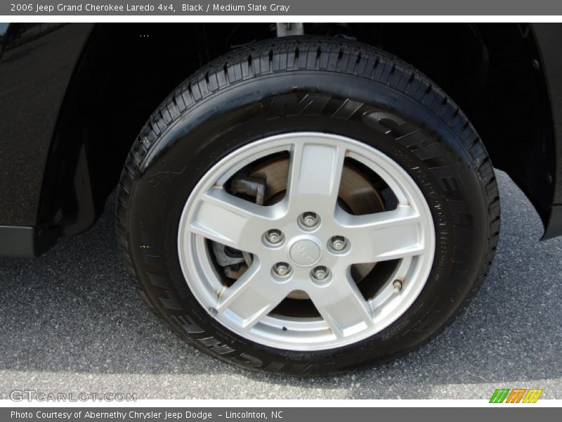 Black / Medium Slate Gray 2006 Jeep Grand Cherokee Laredo 4x4