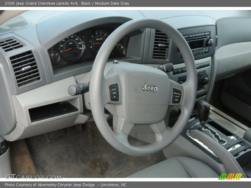 Black / Medium Slate Gray 2006 Jeep Grand Cherokee Laredo 4x4