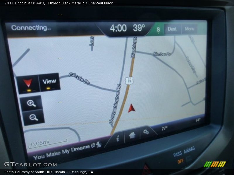 Tuxedo Black Metallic / Charcoal Black 2011 Lincoln MKX AWD