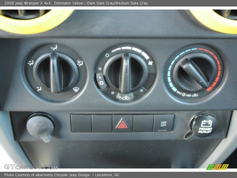Controls of 2008 Wrangler X 4x4
