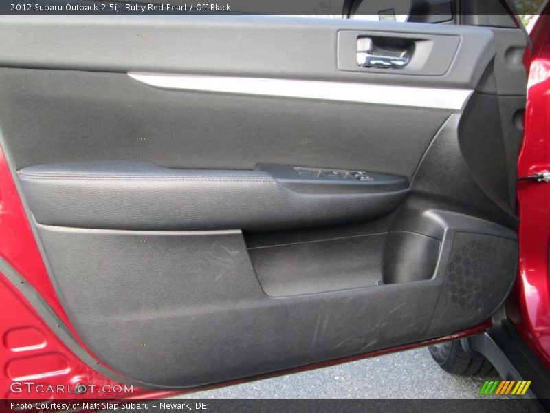 Ruby Red Pearl / Off Black 2012 Subaru Outback 2.5i