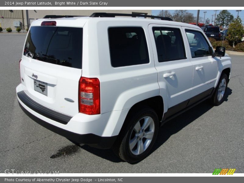 Bright White / Dark Slate Gray 2014 Jeep Patriot Latitude