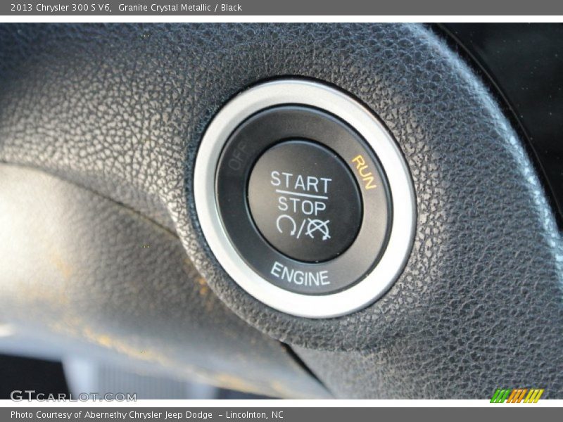 Controls of 2013 300 S V6