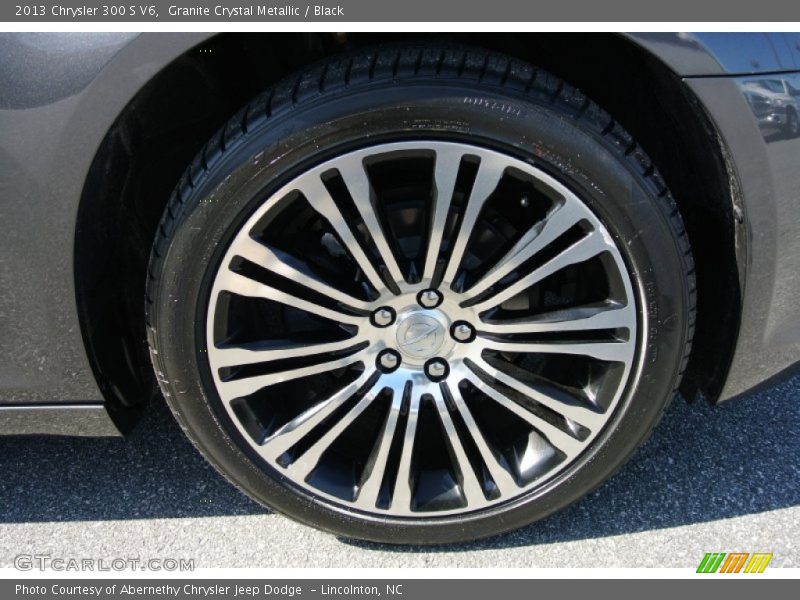  2013 300 S V6 Wheel