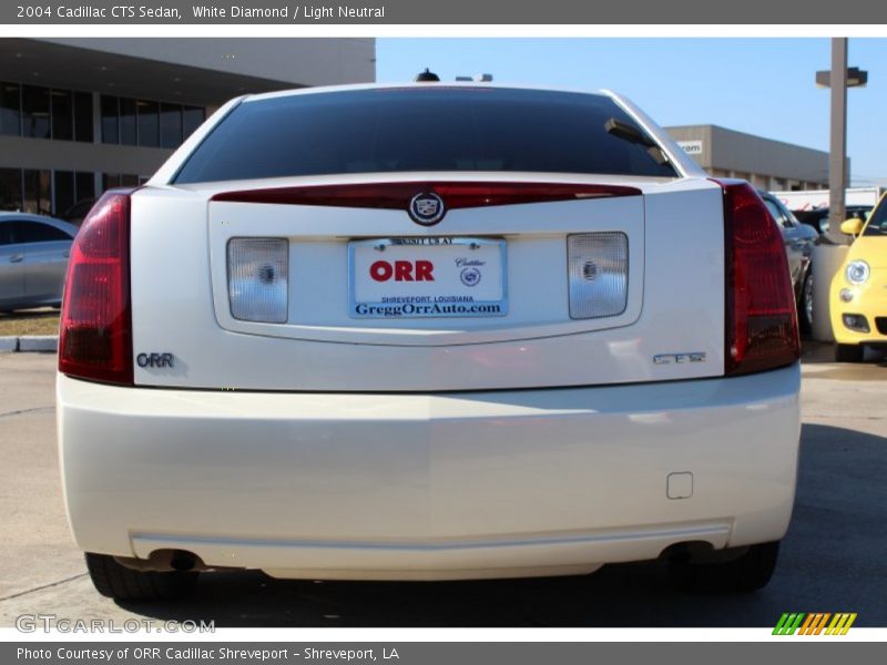 White Diamond / Light Neutral 2004 Cadillac CTS Sedan