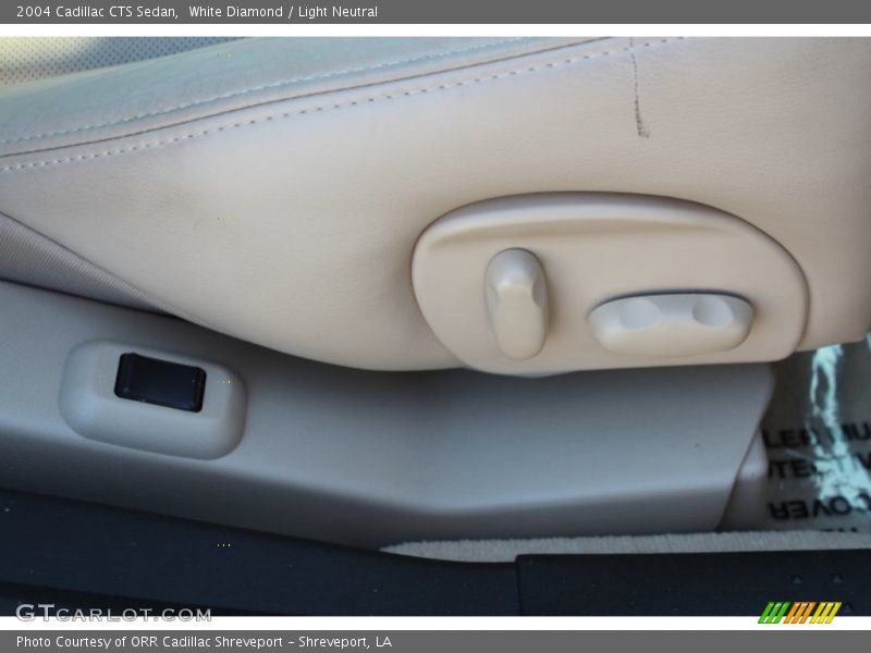 White Diamond / Light Neutral 2004 Cadillac CTS Sedan