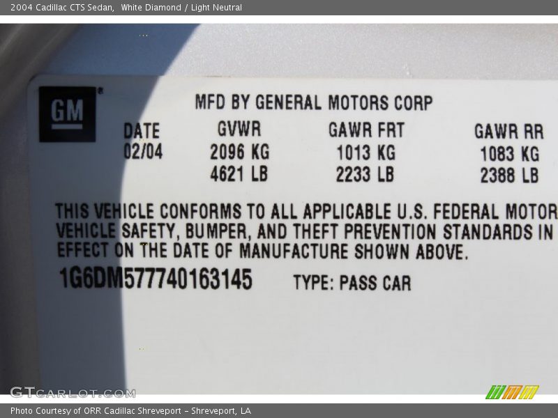 White Diamond / Light Neutral 2004 Cadillac CTS Sedan