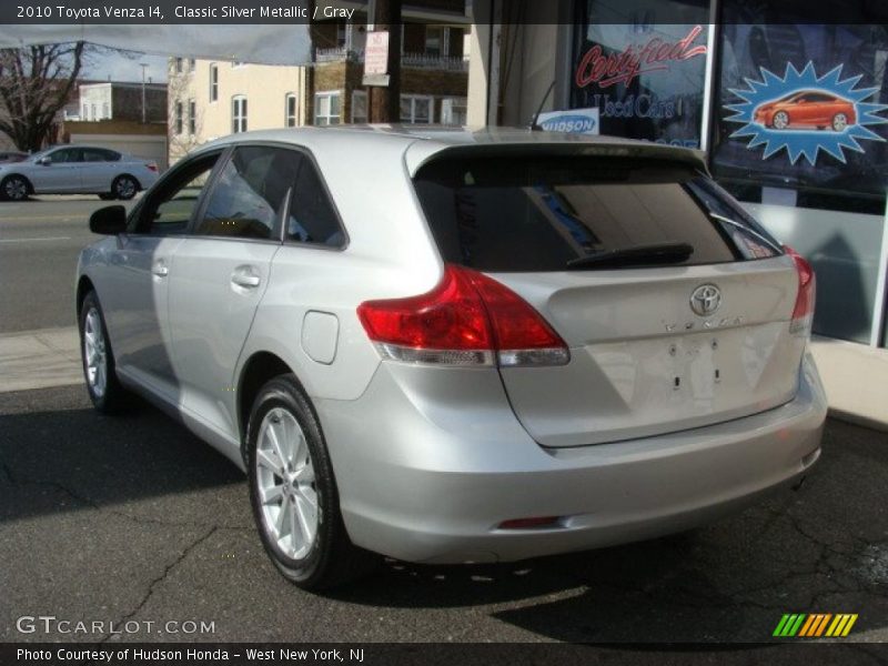 Classic Silver Metallic / Gray 2010 Toyota Venza I4