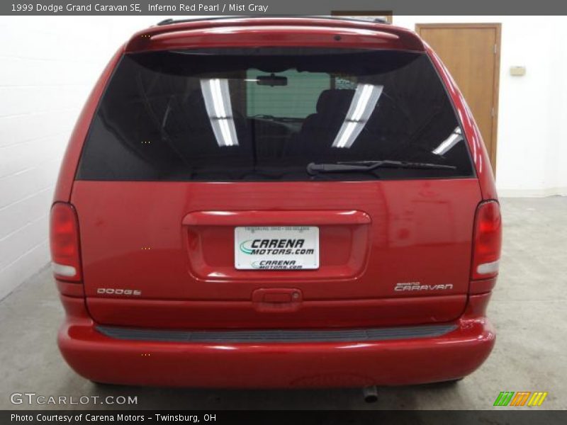 Inferno Red Pearl / Mist Gray 1999 Dodge Grand Caravan SE